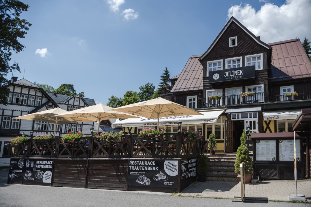 Hotel Jelínek s dětskou hernou Koloušek i pro veřejnost