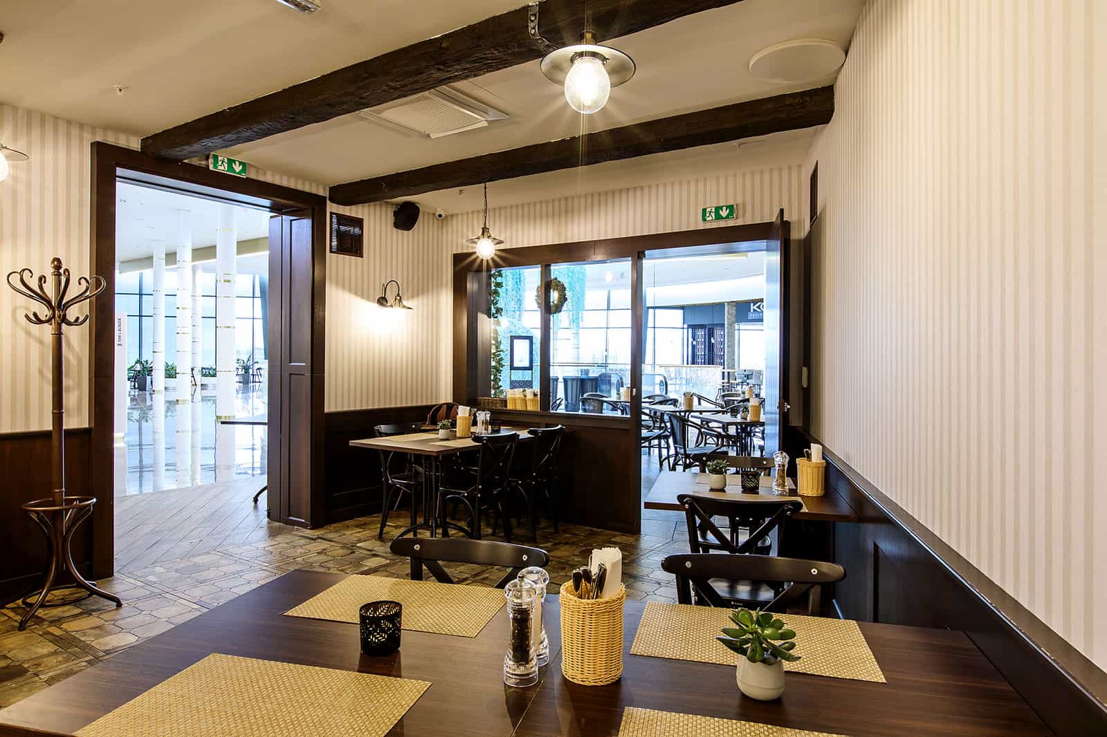 Andiamo_Pizzeria_salonek