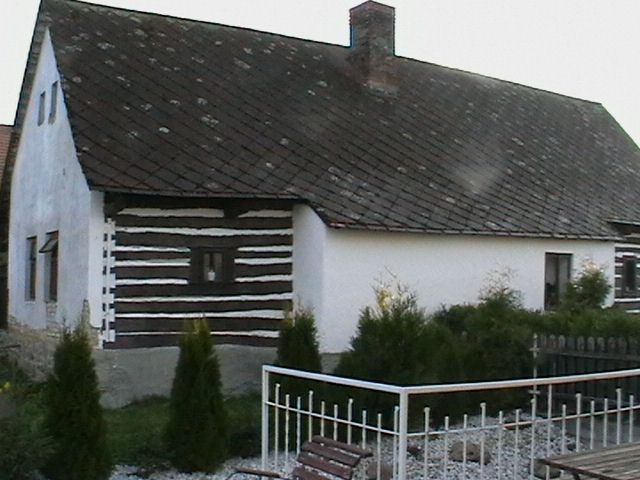 Jelení_Homole_roubenka