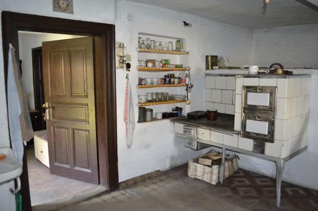 Jelení_Homole_roubenka_interiér