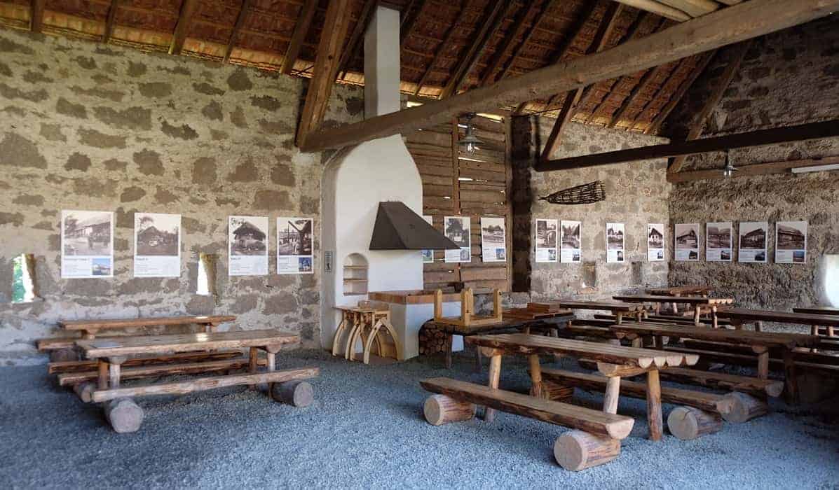 Zeměráj_hospůdka2