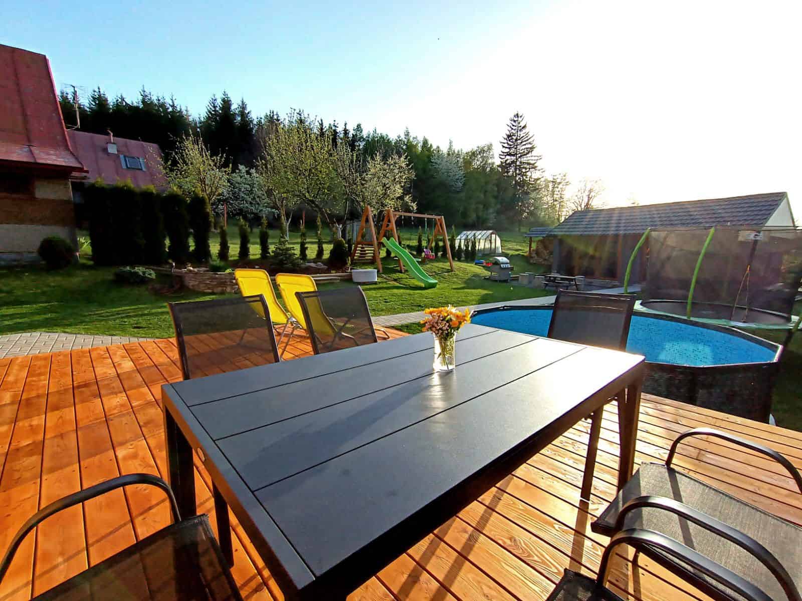 Chata_Úsobí_terasa