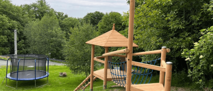 Hotel Edvard - ubytování ve Frenštátě s hřištěm a vnitřním koutkem