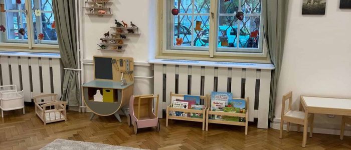 Komunitní centrum Jahoda na Albertově s hernou, kavárnou, možností hlídání a také co-workingovým místem.