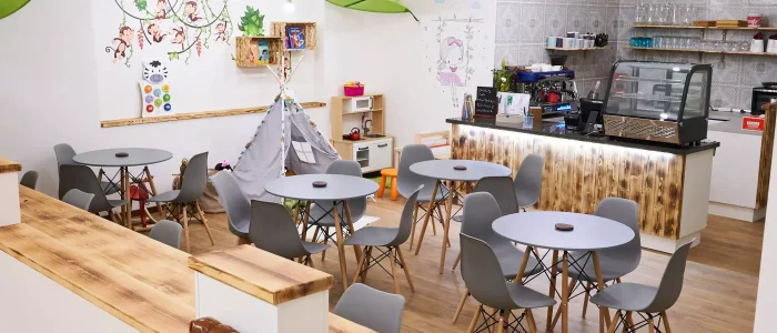 Křovíček_kavárna1