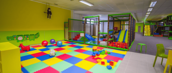 Lumpárium_hřiště