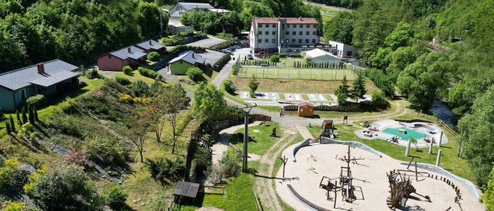 Resort Hrubá Voda - zážitkový park v Hlubočkách u Olomouce s lanovým parkem, kuličkodráhou, vodním parkem, biketrackem a dalšími