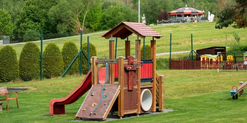 Restaurace_Slunečná_louka_hřiště2