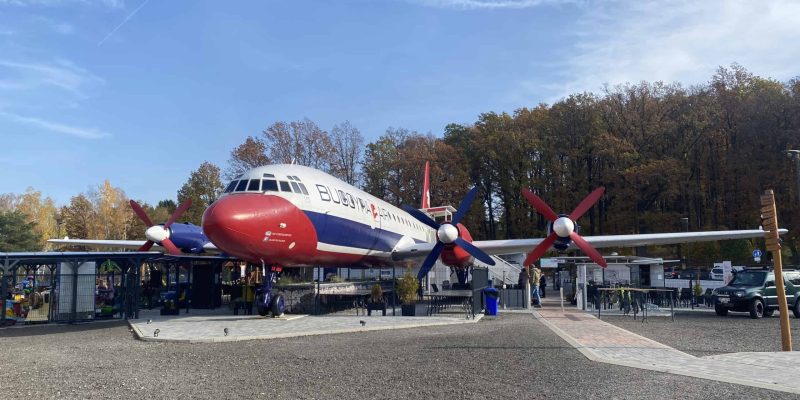 Občerstvení Letadlo s dětským hřištěm