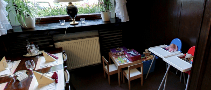 Restaurce Na Rozhraní s dětským koutkem